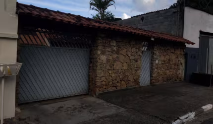 Casa para Venda em Santana de Parnaíba, Jardim São Luís, 3 dormitórios, 1 suíte, 2 banheiros, 4 vagas