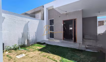 Casa para Venda em Cabo Frio, VILA DO PERO, 2 dormitórios, 1 suíte, 2 banheiros, 1 vaga
