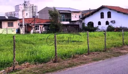 Terreno à venda na Rua Guilherme Genuíno Rhenius, 85, São Vicente, Itajaí por R$ 1.400.000