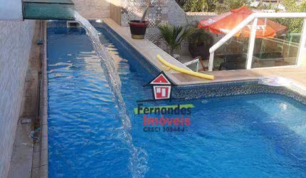 Sobrado isolado alto padrão com piscina  3 dormitórios à venda, 250 m² por R$ 1.990.000 - Canto do Forte - Praia Grande/SP