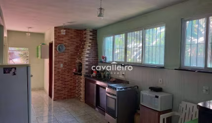 Entre o Centro de Maricá e Araçatiba, Casa com 4 dormitórios à venda, 120 m² por R$ 390.000 - Araçatiba - Maricá/RJ