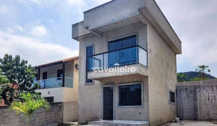 Duplex a 05 minutos do centro de Maricá!