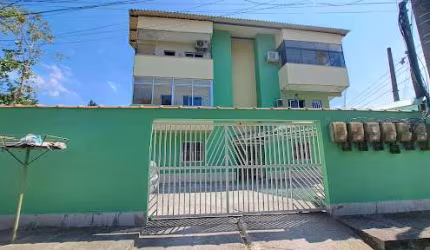 Apartamento com 2 dormitórios à venda, 61 m² por R$ 270.000,00 - Flamengo - Maricá/RJ