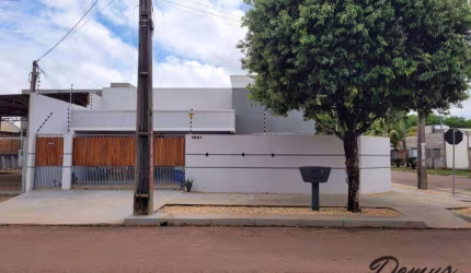 Casa com 3 dormitórios à venda, 90 m² por R$ 550.000,00 - Jardim Maria Vindilina III - Sinop/MT