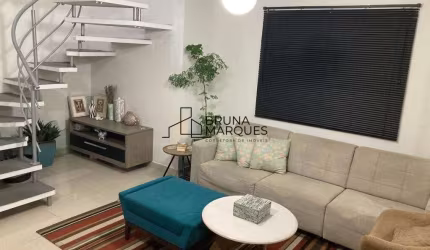 Casa com piscina!