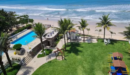 Cobertura pé na areia com vista paradisíaca na praia das Toninhas em Ubatuba!