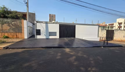 Kitnet à venda em Maringá, Zona 07, com 1 suíte, com 277.04 m², Residencial Bianchi