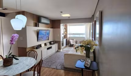 Apartamento Duplex à venda em Maringá, Vila Cleópatra, com 3 quartos, com 115 m²