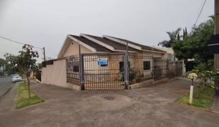 Casa à venda em Maringá, Jardim Paraizo, com 3 quartos, com 139.07 m²