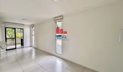Belíssimo apartamento 2 quartos sendo 1 suíte, 2 vagas, sacada e churrasqueira na melhor localização do bairro Fanny