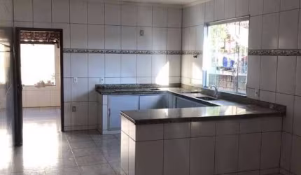 Casa com 3 dormitórios à venda, 140 m² por R$ 340.000,00 - Santo Antônio - Brumadinho/MG