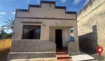 Casa com 3 dormitórios à venda, 90 m² por R$ 600.000,00 - Centro - Brumadinho/MG