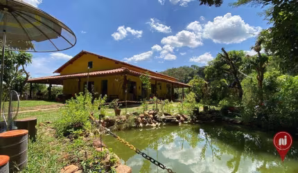 Casa com 3 dormitórios à venda, 220 m² por R$ 550.000,00 - Córrego Ferreira  - Brumadinho/MG