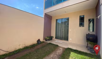 Casa com 3 dormitórios à venda, 84 m² por R$ 290.000,00 - Aleixa Ferreira - Sarzedo/MG