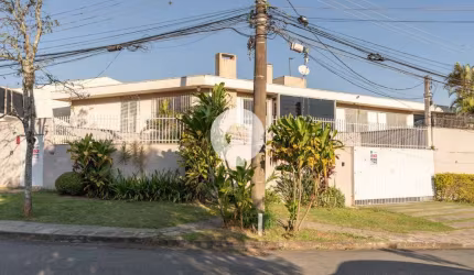 CASA REFORMADA NO AHÚ RESIDENCIAL E COMERCIAL