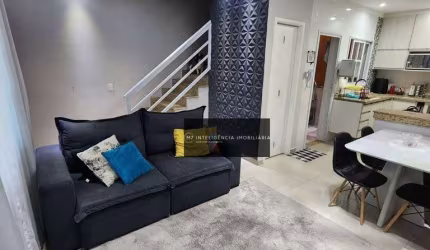 Maravilhoso Sobrado de Condominio com 03 dorms sendo 01 suite + 02 vagas com móveis planejados e acabamento impecável !!