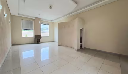 Casa Linear no Vale do sol nova lima