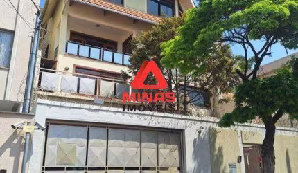 Linda casa com excelente vista no São Bento