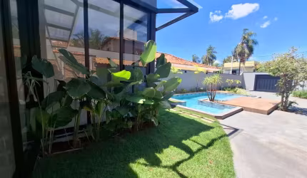 Sensacional casa tipo para venda com 4 quartos, sendo 3 suítes, 260m²