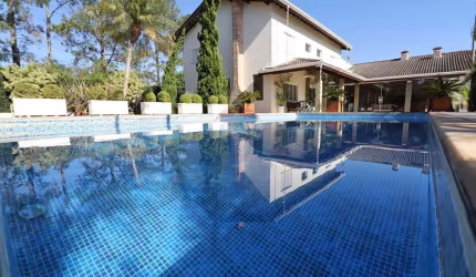 Casa para alugar 6 suítes, Bom jesus dos Perdões, localizado próximo a cidade de Atibaia