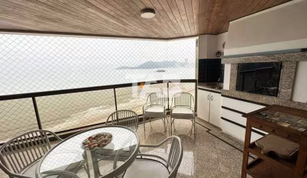 Apartamento frente mar em Balneário Camboriú