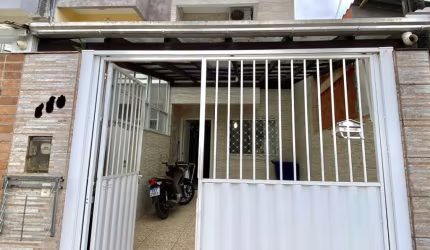 Sobrado no bairro Areias em Camboriú !!