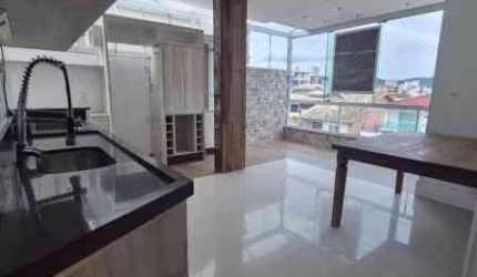 APARTAMENTO DUPLO SEMI MOBILIADO PRÓXIMO AO CENTRO DE CAMBORIÚ