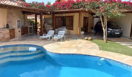 BELISSÍMA CASA PARA VENDA NA PRAIA DO CAPRICÓRNIO PRÓXIMO DO MAR  - CARAGUATATUBA