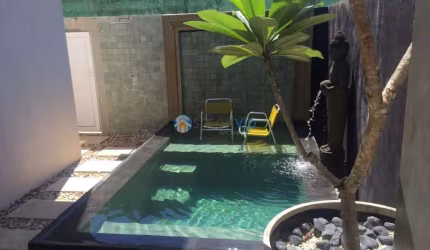 Casa com 3 Dormitorios em Maresias, Condominio Fechado, 100 Metros da Praia, Piscina Privativa, Ar Condicionado, Até 8 pessoas