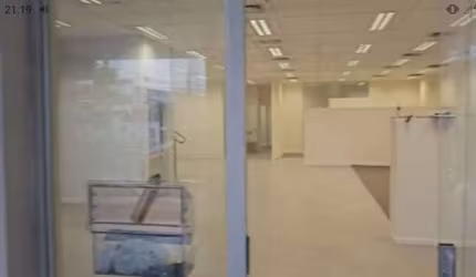 prédio 910m era o banco Santander vila Jundiaí Mogi das cruzes