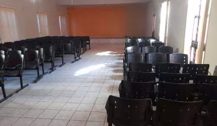 Sala Comercial para Venda em Teresina, Monte Castelo, 1 dormitório, 2 banheiros