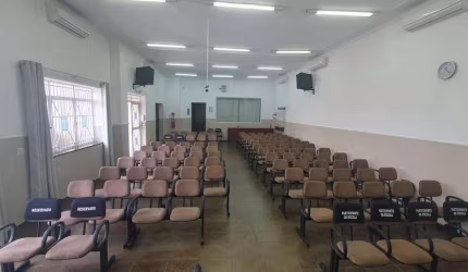 Imóvel Comercial para Venda em Agudos, Centro, 1 dormitório, 2 banheiros