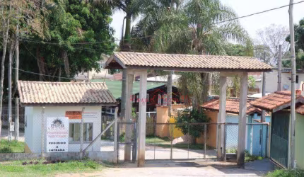 CONSTRUÇÃO NOVA- Sobrado - venda por R$ 1.060.000 ou aluguel por R$ 5.000/mês - Condomínio Sunset Village - Arujá/SP