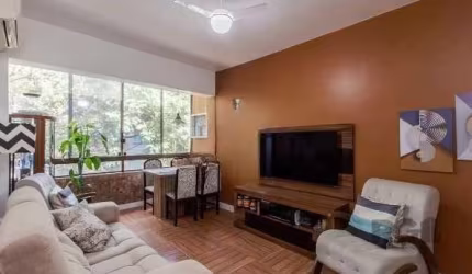 BLACK FRIDAY!!! Apartamento na Mata Bacelar de frente, 2 dormitórios sendo uma suíte um lance de escada, banheiro social, sala integrada com a sacada, cozinha , área de serviço separada, dependência t