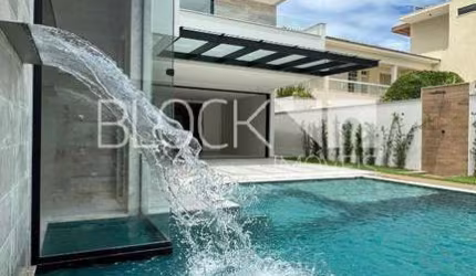 Casa em condomínio fechado com 5 quartos à venda na Rua Ivaldo de Azambuja, --, Barra da Tijuca, Rio de Janeiro, 430 m2 por R$ 5.200.000