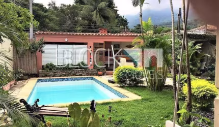 Casa em condomínio fechado com 3 quartos à venda na Rua Collins, --, Jacarepaguá, Rio de Janeiro, 384 m2 por R$ 750.000