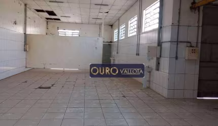 Galpão com 525m²