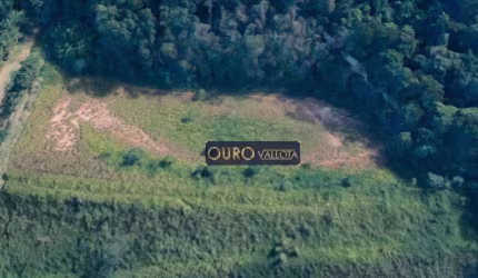 Terreno com 90.000m²