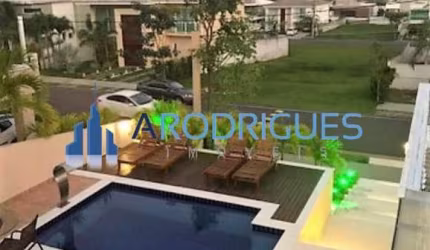 Casa à venda de alto nível no Alphaville Litoral Norte I -