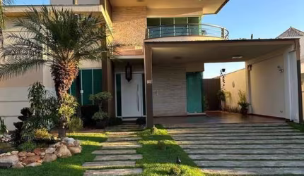 Sobrado à venda em Maringá, Jardim Fregadolli, com 5 quartos, com 380 m², Everest