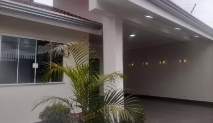 Casa à venda em Maringá, Jardim Oriental, com 2 quartos, com 127.41 m²