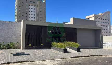 Sala comercial para alugar no Martins, Uberlândia  por R$ 1.700