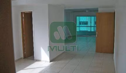 Apartamento com 4 quartos para alugar no Centro, Uberlândia  por R$ 8.500