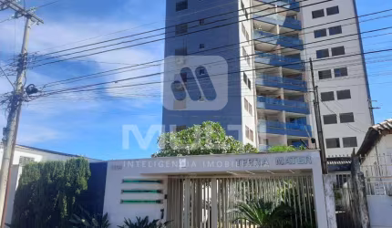 Apartamento com 3 quartos para alugar no Martins, Uberlândia  por R$ 2.100
