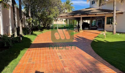 Casa com 4 quartos para alugar no Morada da Colina, Uberlândia  por R$ 12.000