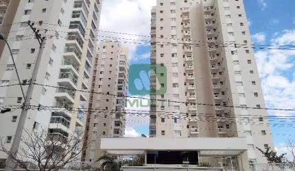 Apartamento com 3 quartos para alugar no Jardim Karaíba, Uberlândia  por R$ 4.500