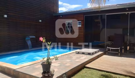 Casa com 3 quartos à venda em Granada, Uberlândia  por R$ 1.100.000