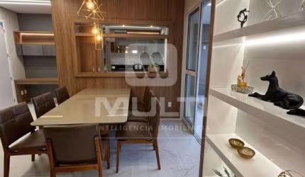 Apartamento com 3 quartos à venda no Jardim Finotti, Uberlândia  por R$ 812.000