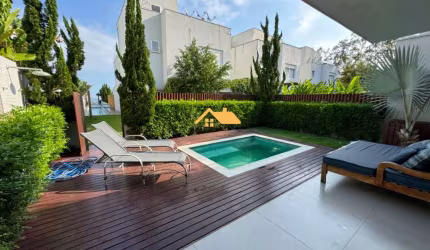 Casa de luxo em condomínio, 3 quartos, 3 suítes, 2 salas, 3 banheiros e 2 vagas - Maresias, São Sebastião-SP.