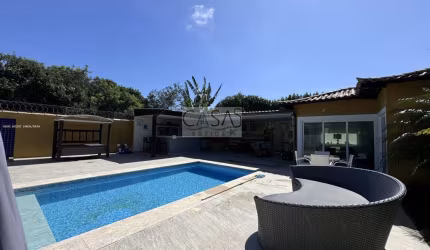 Excelente casa 4 quartos no Centro Armação de Búzios